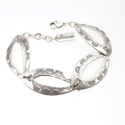 Ethno Look Bracelet with oval metal elements