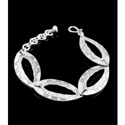 Ethno Look Bracelet with oval metal elements