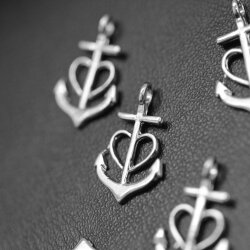 20 Rhodium Plated Faith Love hope Anchor Charms Pendant