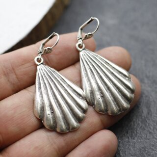 shell charms