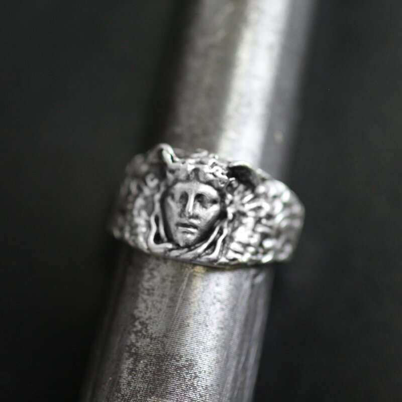 Medusa on sale ring silver